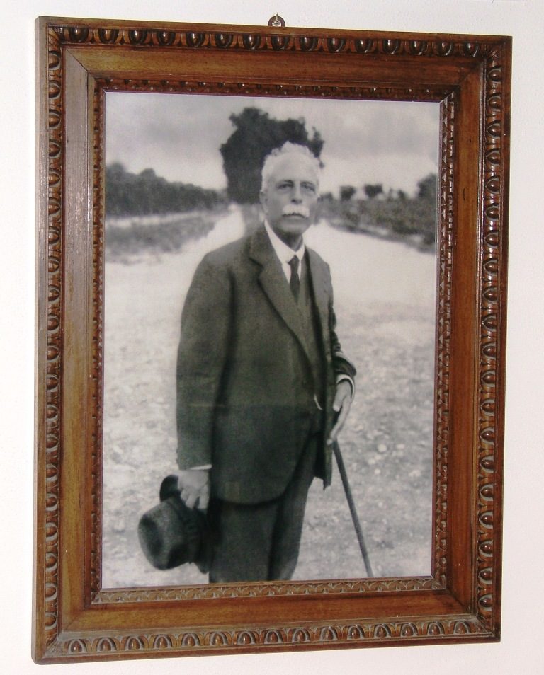 Lastaria's figure1.JPG